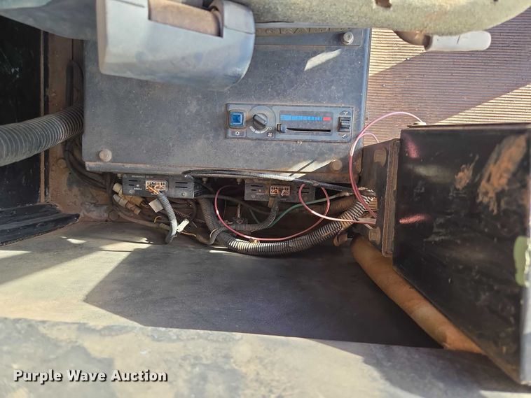 image for item ET1102 Morooka MST-1500VD track carrier