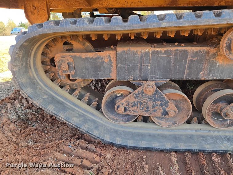 image for item ET1102 Morooka MST-1500VD track carrier