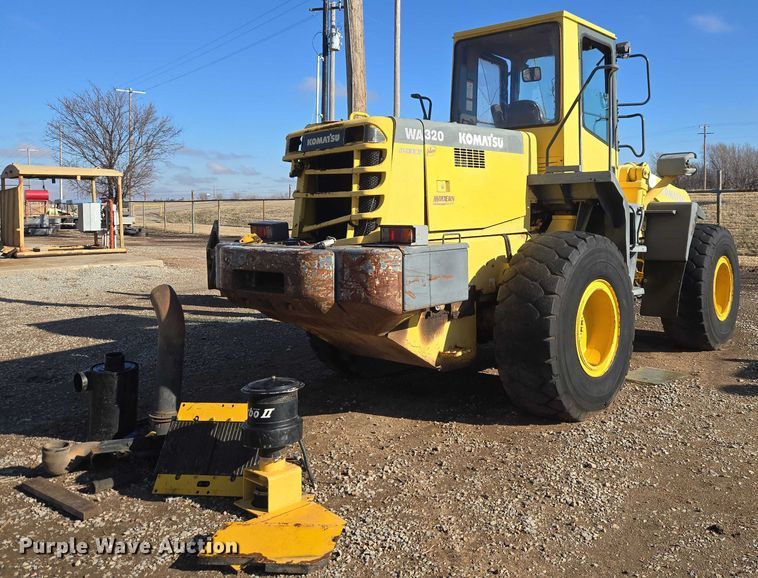 image for item ET1156 2002 Komatsu WA320-3MC wheel loader