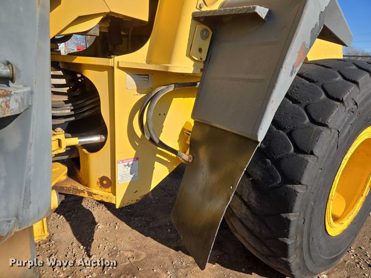 image for item ET1156 2002 Komatsu WA320-3MC wheel loader