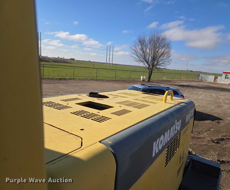 image for item ET1156 2002 Komatsu WA320-3MC wheel loader