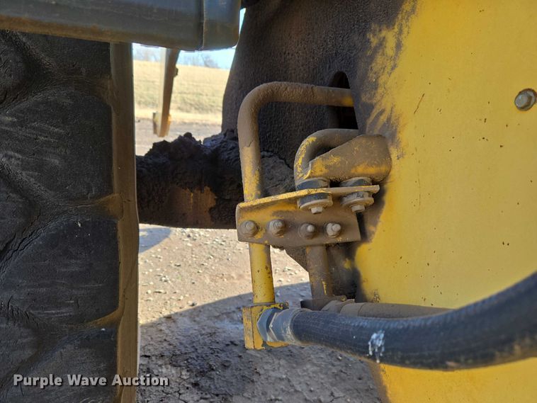 image for item ET1156 2002 Komatsu WA320-3MC wheel loader