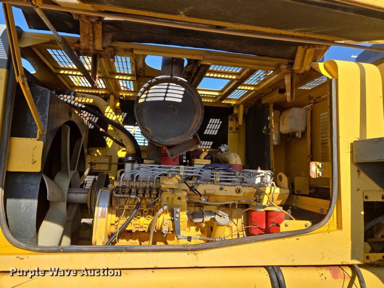 image for item ET1156 2002 Komatsu WA320-3MC wheel loader