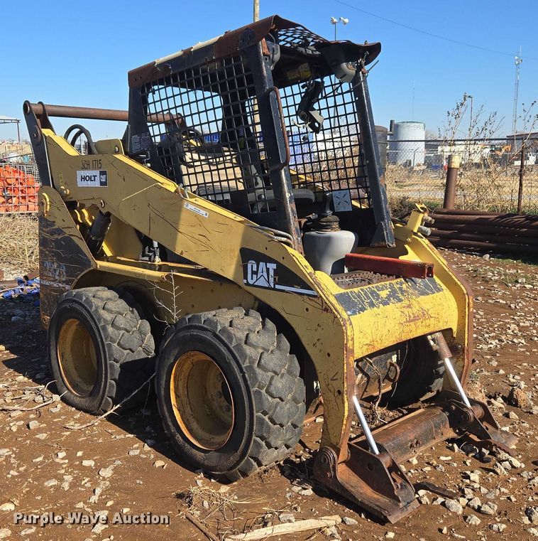 image for item ET1158 2006 Caterpillar 232B skid steer loader