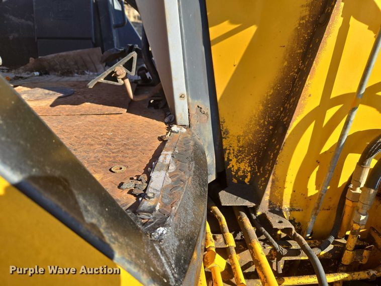 image for item ET1159 1991 John Deere 310D backhoe