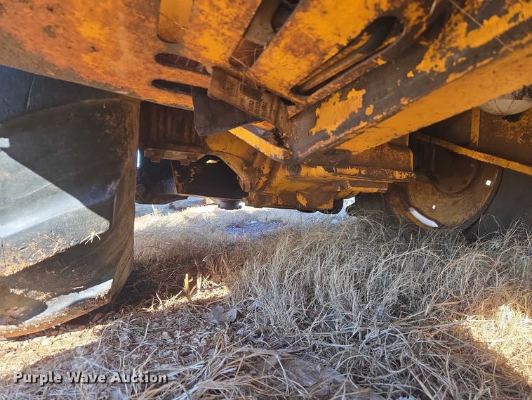 image for item ET1159 1991 John Deere 310D backhoe