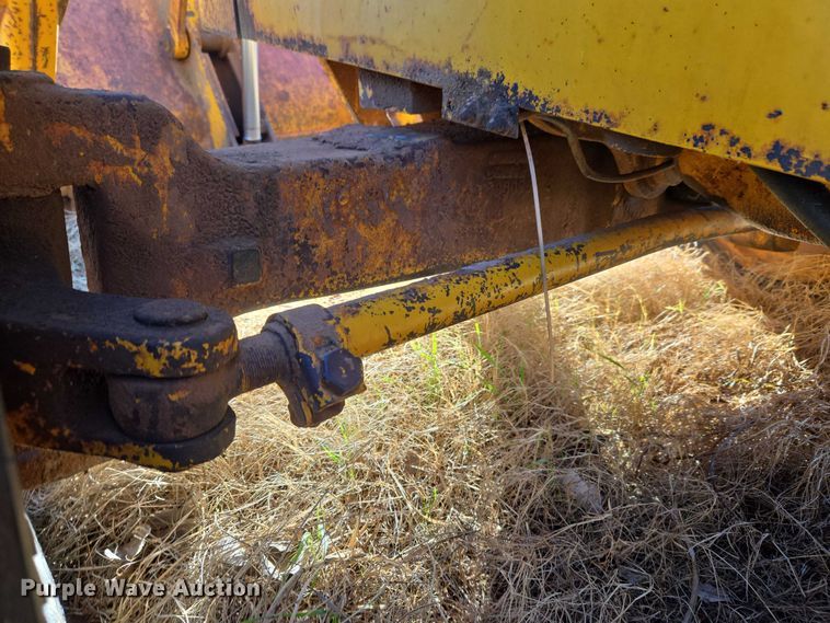 image for item ET1159 1991 John Deere 310D backhoe