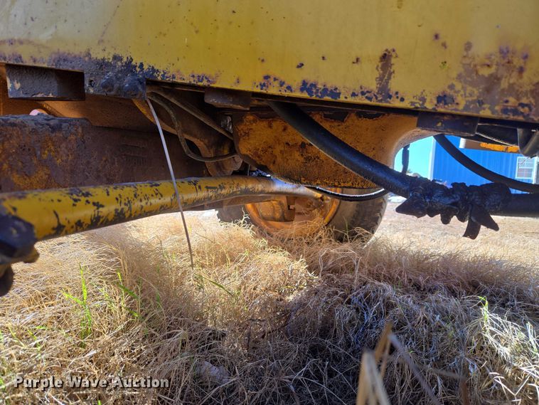 image for item ET1159 1991 John Deere 310D backhoe