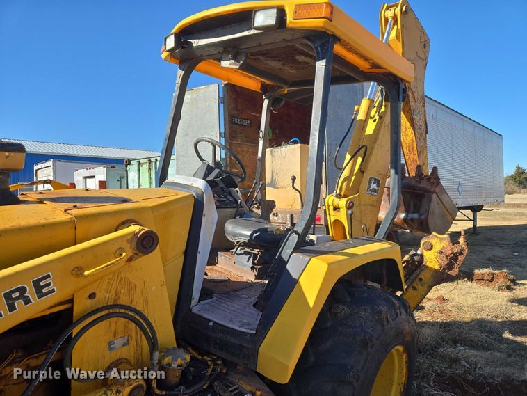 image for item ET1159 1991 John Deere 310D backhoe