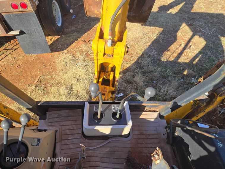 image for item ET1159 1991 John Deere 310D backhoe