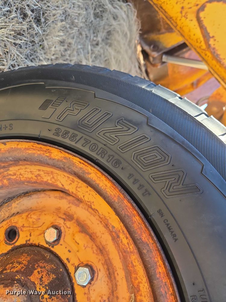 image for item ET1159 1991 John Deere 310D backhoe