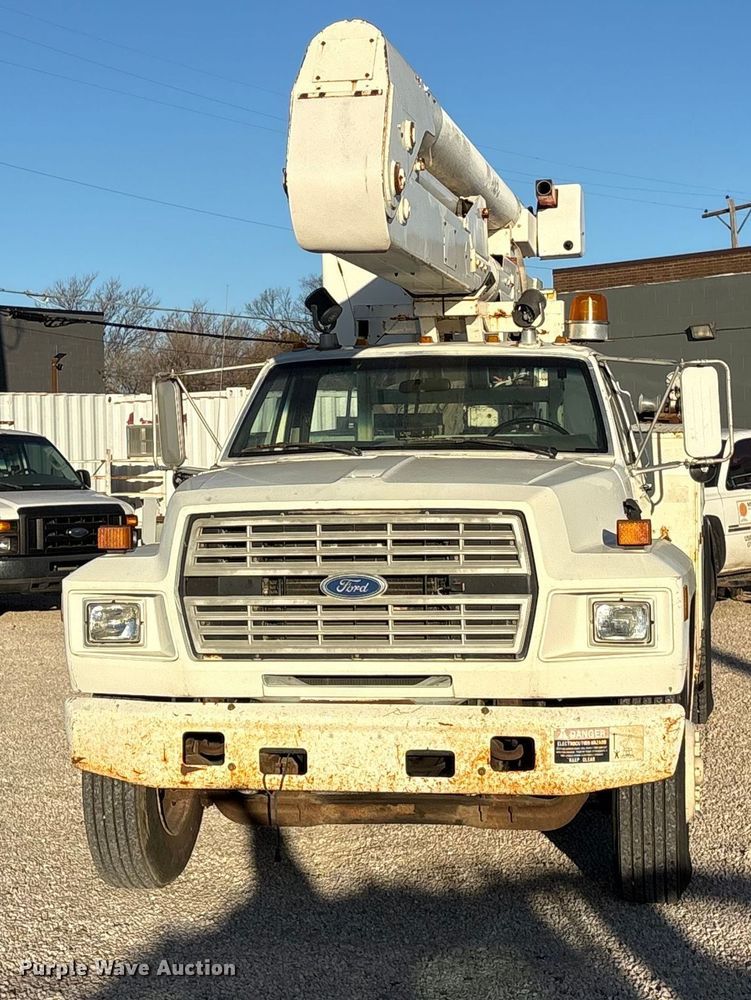 CAMIóN CON CANASTILLA 1994 FORD ALTEC