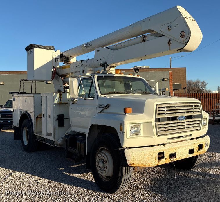 CAMIóN CON CANASTILLA 1994 FORD ALTEC