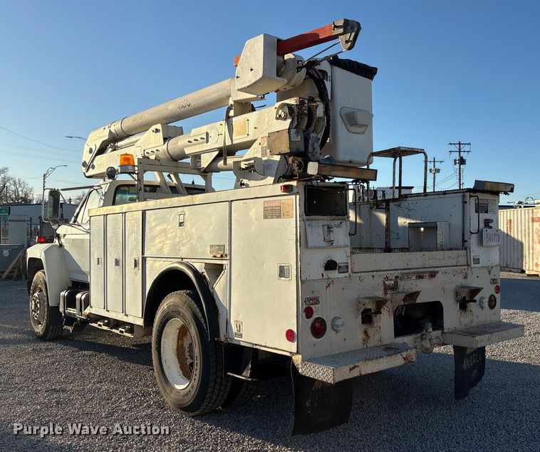 image for item ET4102 1994 Ford F700 bucket truck