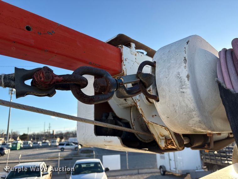 image for item ET4102 1994 Ford F700 bucket truck