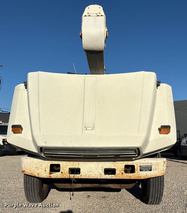 image for item ET4102 1994 Ford F700 bucket truck