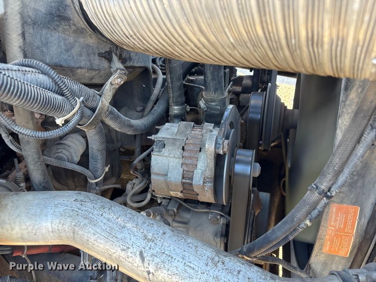 image for item ET4102 1994 Ford F700 bucket truck