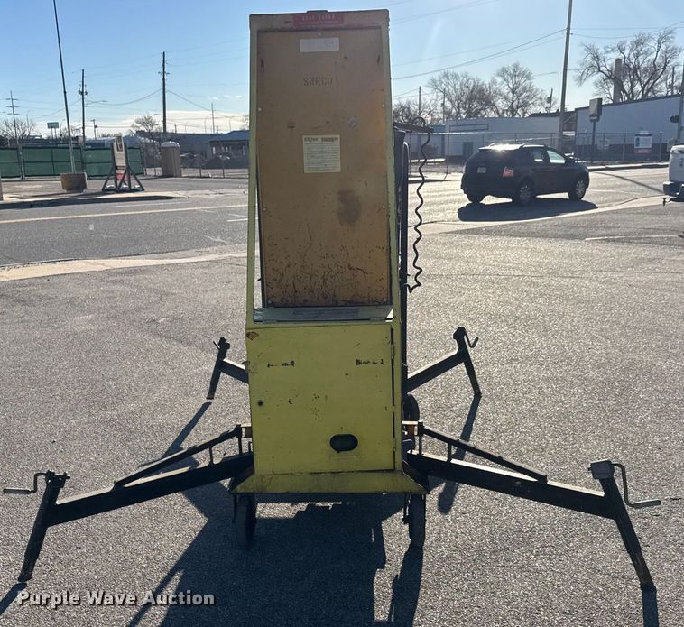 image for item ET4104 Bil-Jax Cougar vertical lift