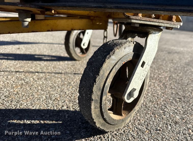 image for item ET4104 Bil-Jax Cougar vertical lift