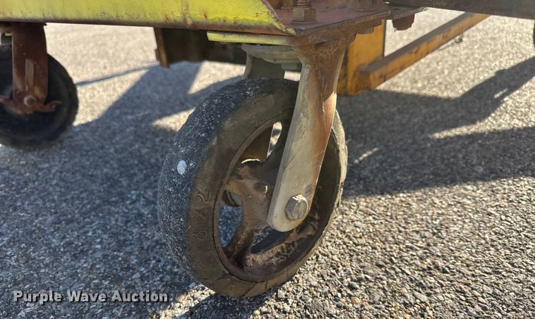 image for item ET4105 Bil-Jax Cougar vertical lift