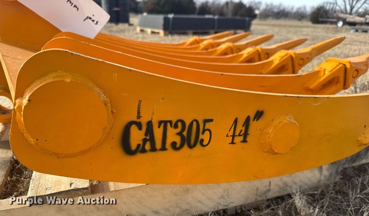 image for item ET4151 Excavator rake
