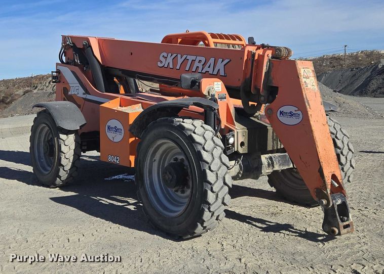 image for item ET5429 2015 JLG 8042 telehandler