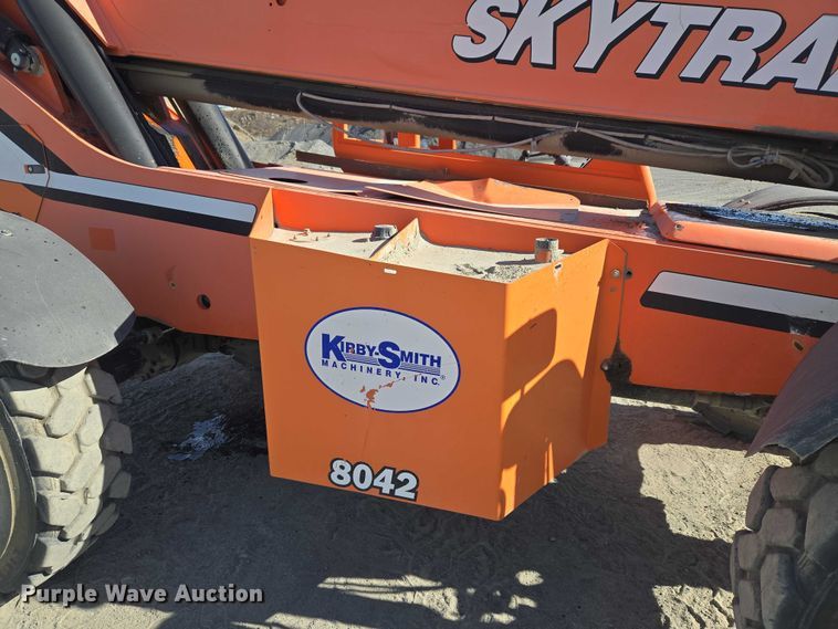 image for item ET5429 2015 JLG 8042 telehandler