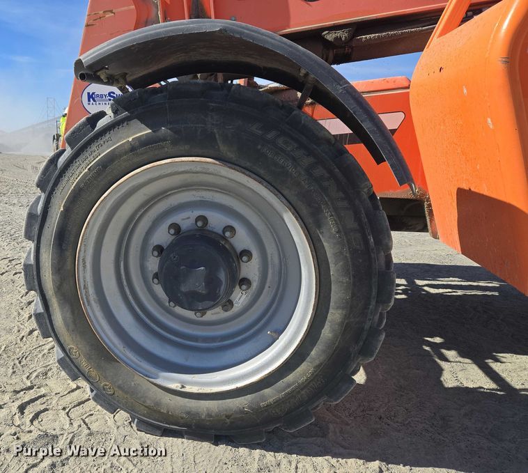 image for item ET5429 2015 JLG 8042 telehandler