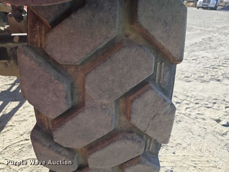 image for item ET5429 2015 JLG 8042 telehandler