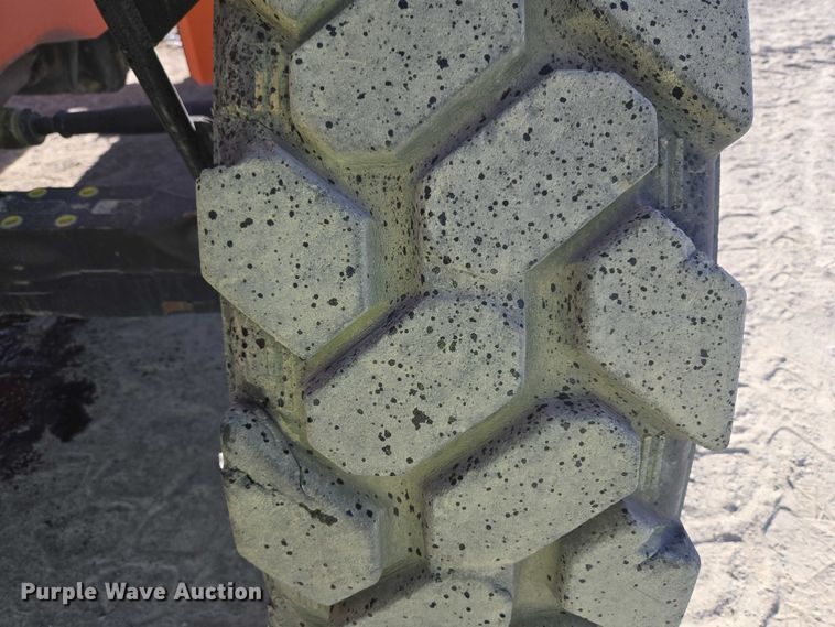 image for item ET5429 2015 JLG 8042 telehandler