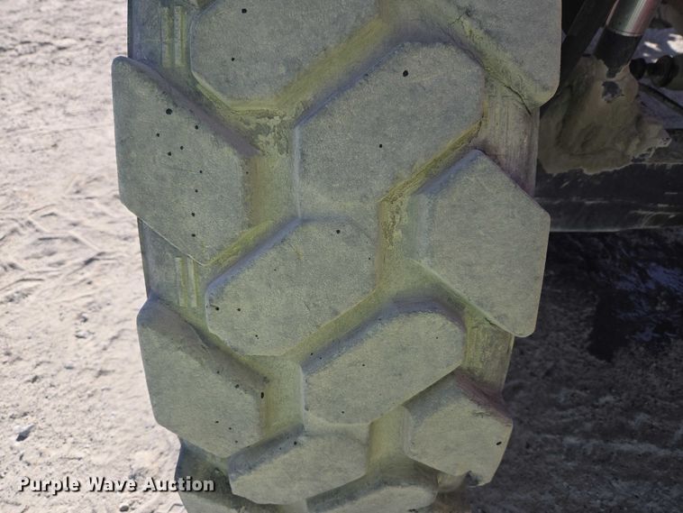 image for item ET5429 2015 JLG 8042 telehandler