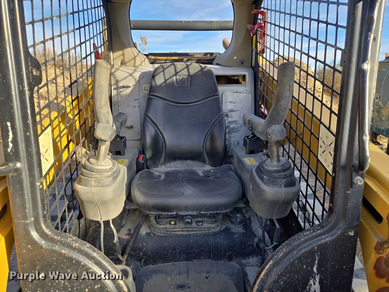 image for item ET5434 2016 Caterpillar 259D tracked skid steer loader