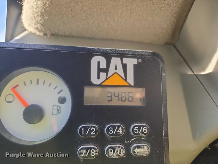 image for item ET5434 2016 Caterpillar 259D tracked skid steer loader