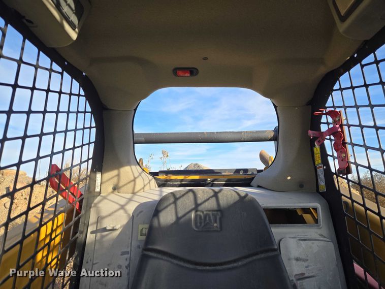 image for item ET5434 2016 Caterpillar 259D tracked skid steer loader