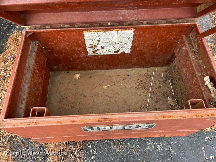 image for item ET6835 (10) tool boxes