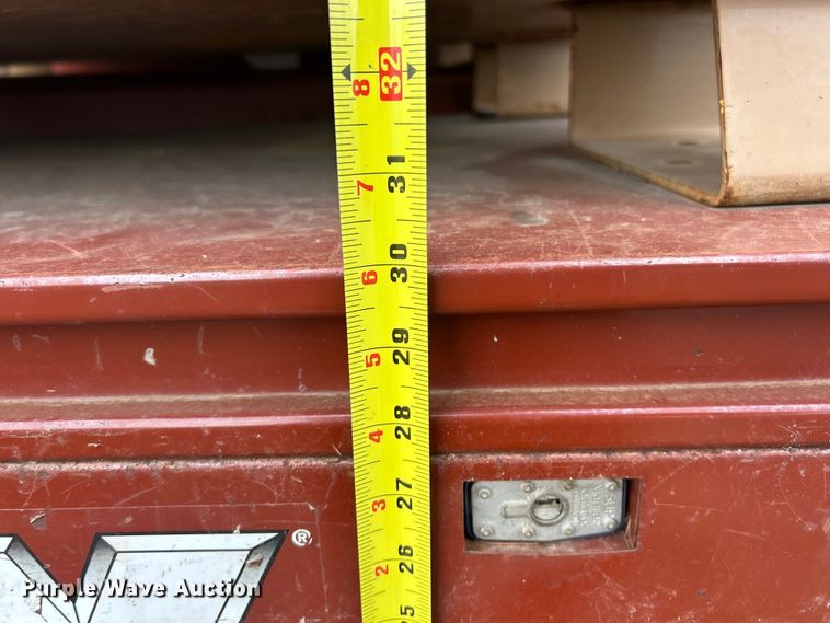 image for item ET6835 (10) tool boxes