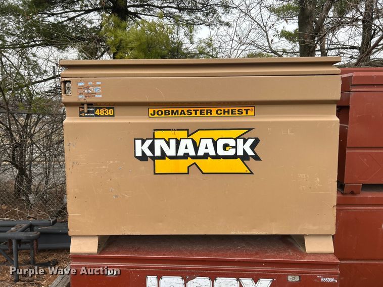 image for item ET6835 (10) tool boxes