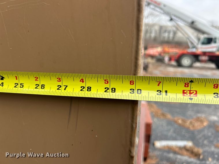 image for item ET6835 (10) tool boxes