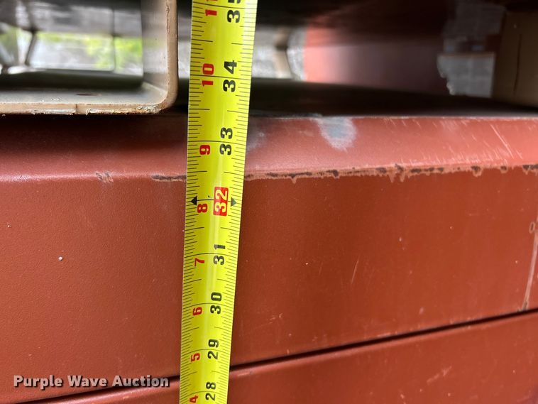 image for item ET6835 (10) tool boxes