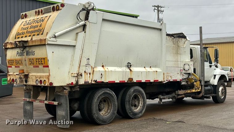 image for item ET6842 2009 International 7400 SBA refuse truck