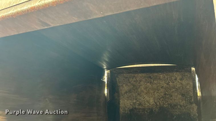 image for item ET6842 2009 International 7400 SBA refuse truck