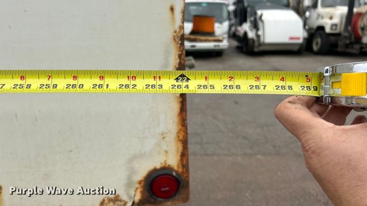 image for item ET6842 2009 International 7400 SBA refuse truck