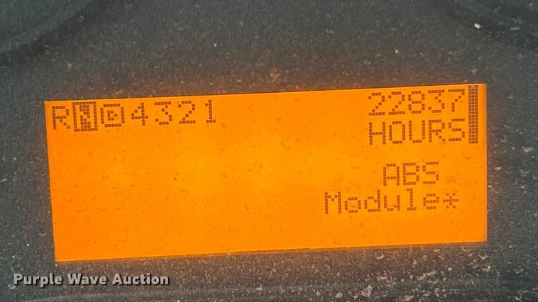 image for item ET6842 2009 International 7400 SBA refuse truck