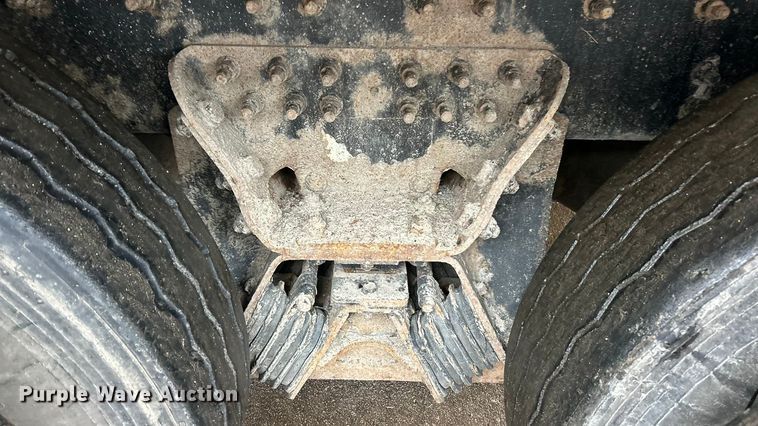 image for item ET6842 2009 International 7400 SBA refuse truck