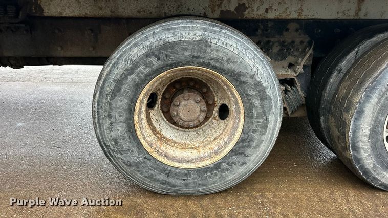 image for item ET6842 2009 International 7400 SBA refuse truck