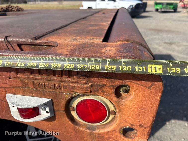 image for item ET7481 2000 Chevrolet C7500 winch truck