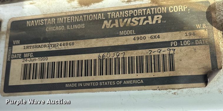 image for item ET7482 2000 International 4900 Dump truck