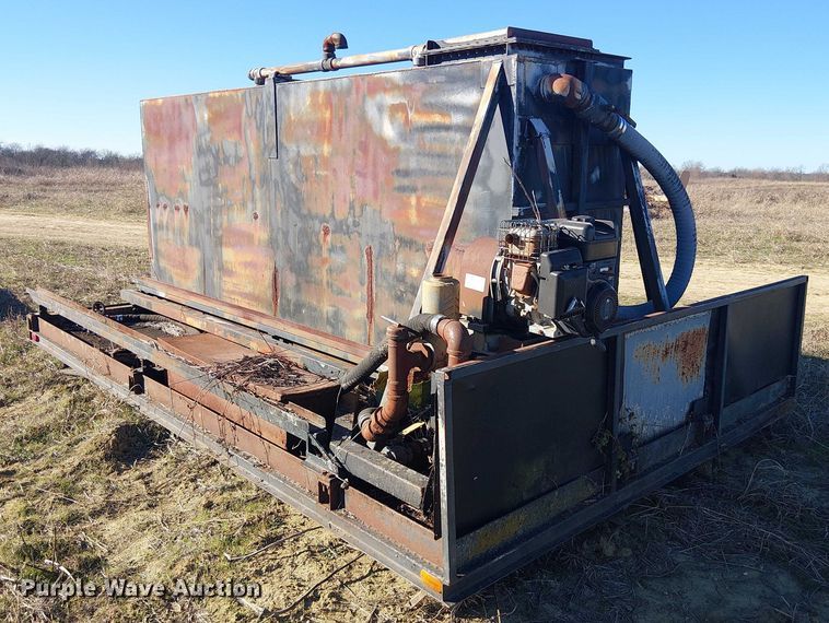 image for item EU0194 Fuel & lube tank