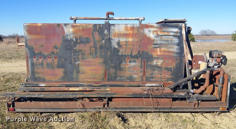 image for item EU0194 Fuel & lube tank