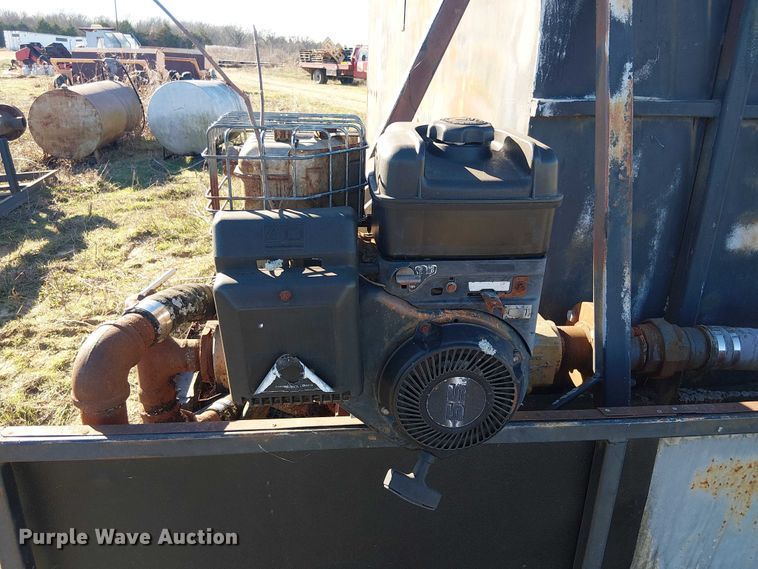 image for item EU0194 Fuel & lube tank